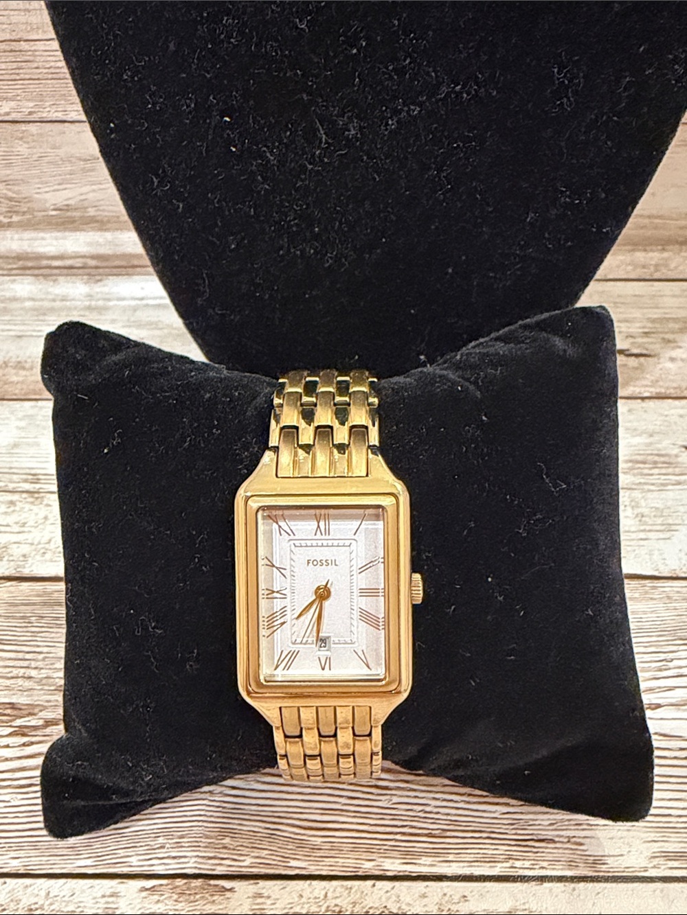 Fossil Gold Tone Rectangular Women's Bracelet Watch with Dial NEW 12mm